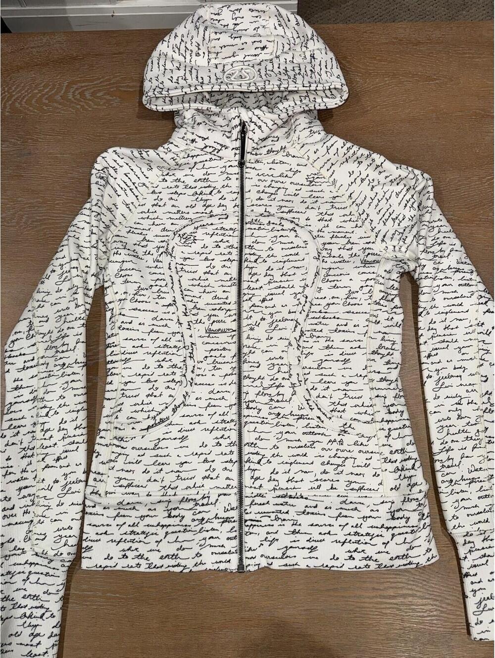 Lululemon Scuba Hoodie II White & Black Manifesto Script SIZE 6 RARE
